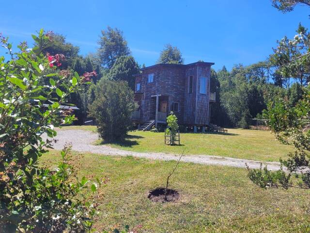 #6 - Casa para Venta en Puerto Varas - X